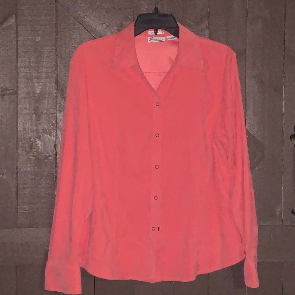 Joanna- woman’s long sleeve top